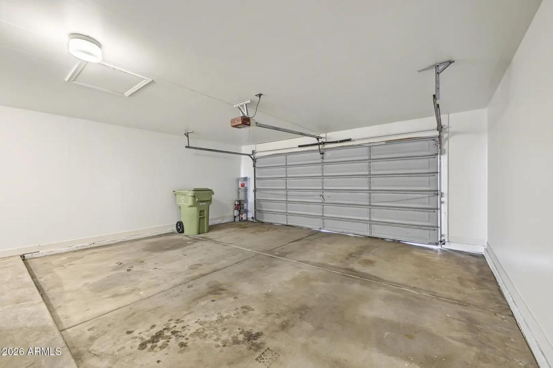 Real Estate Picture 22