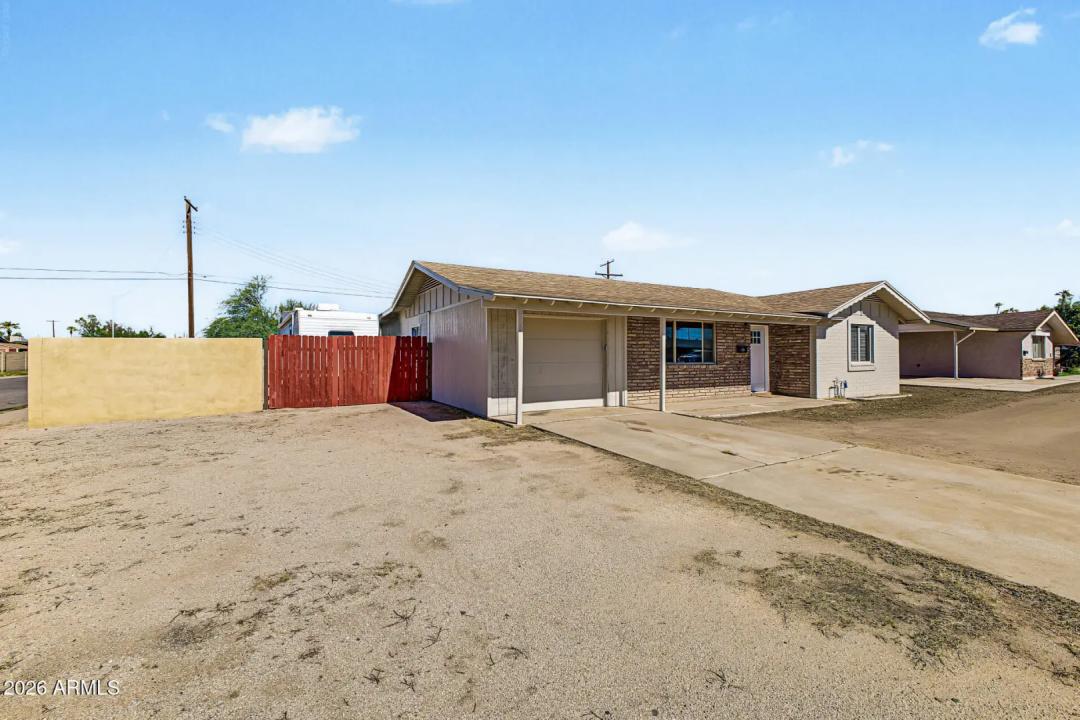 Real Estate Picture 2