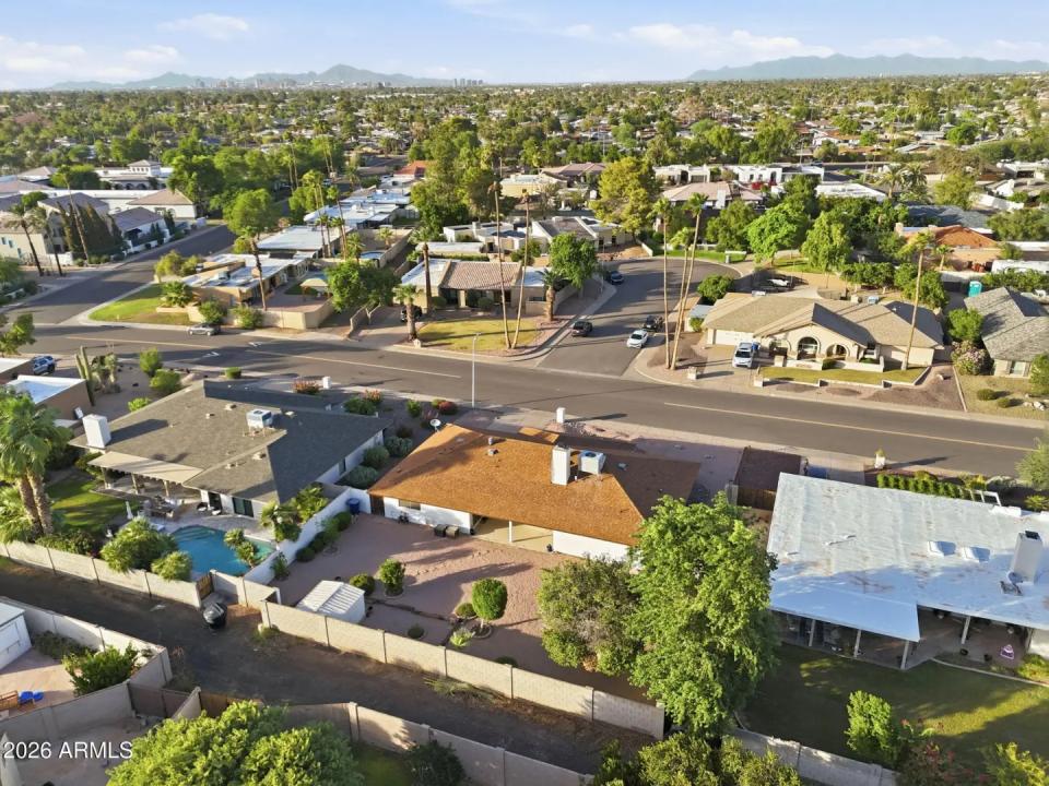 Real Estate Picture 45