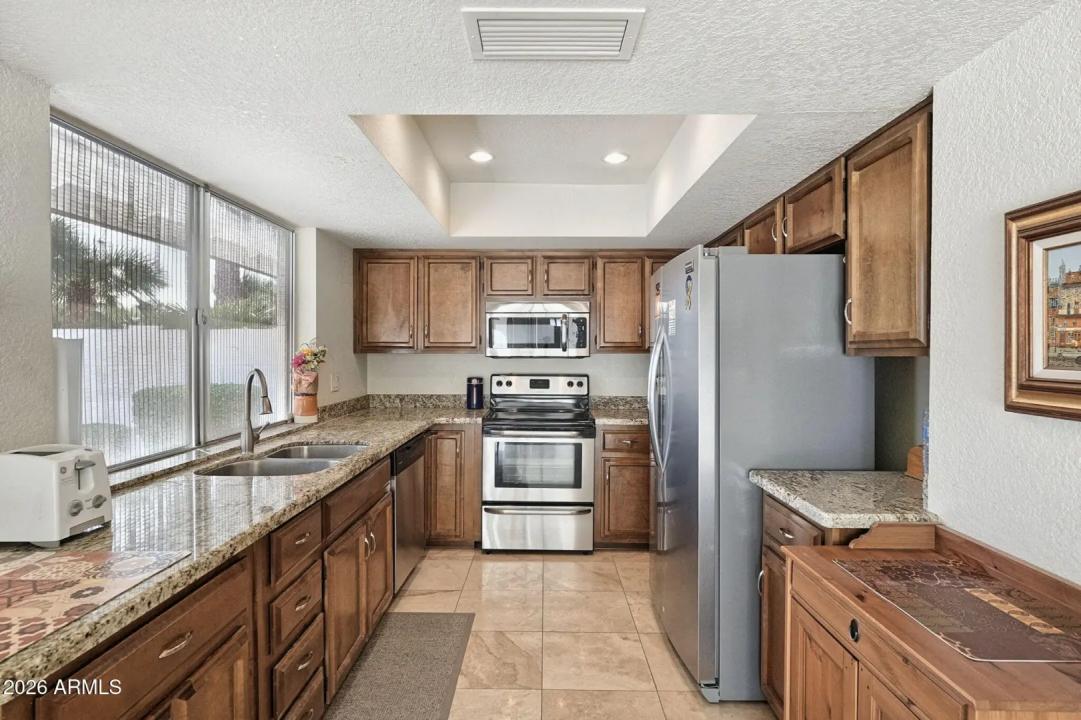 Real Estate Picture 15