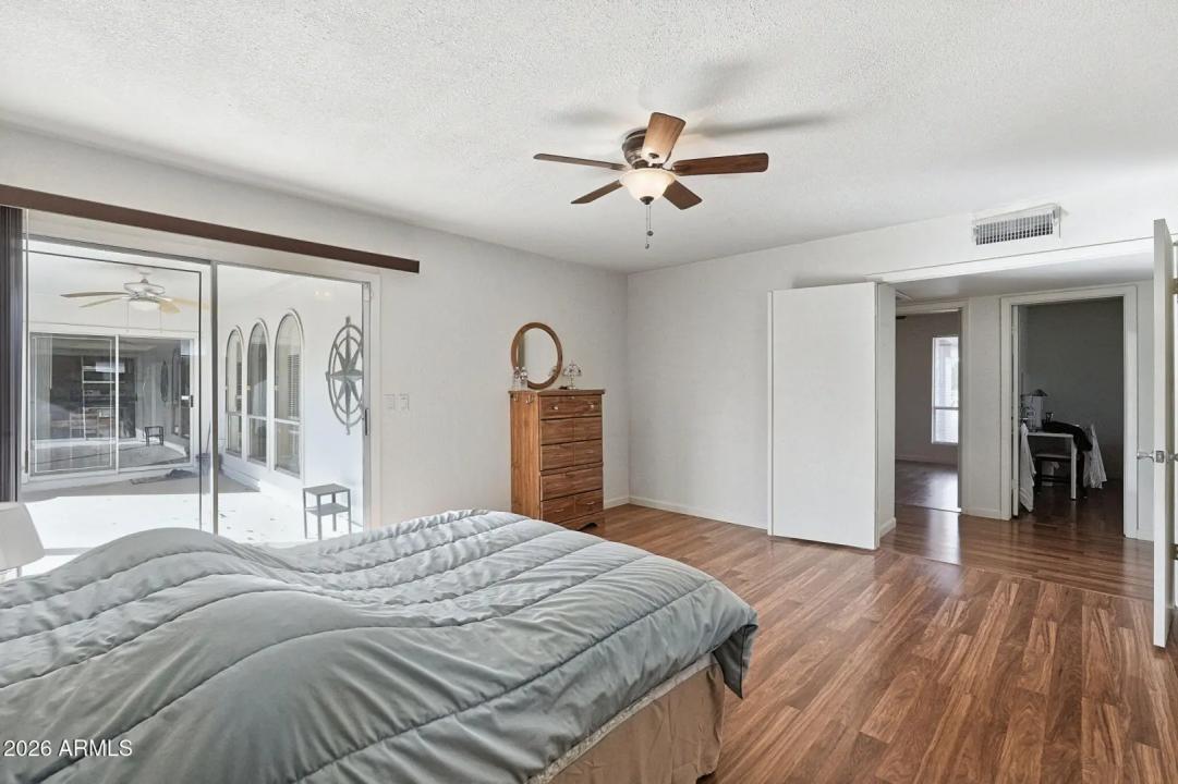 Real Estate Picture 20