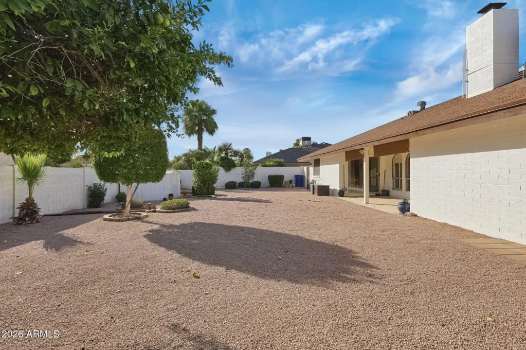 Real Estate Picture 37