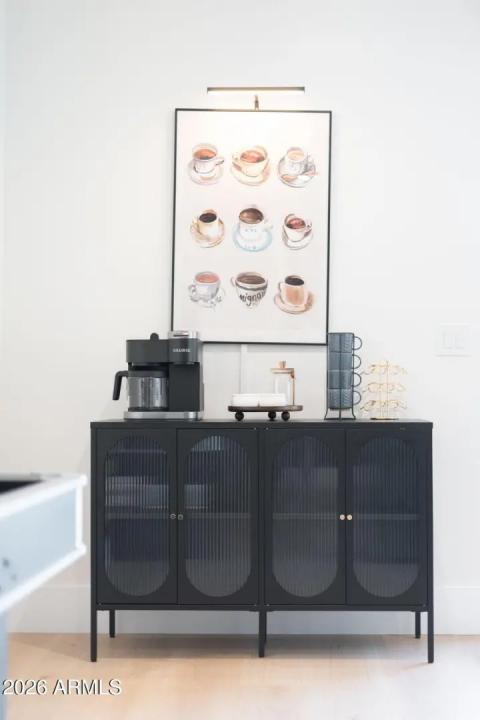 Real Estate Picture 30