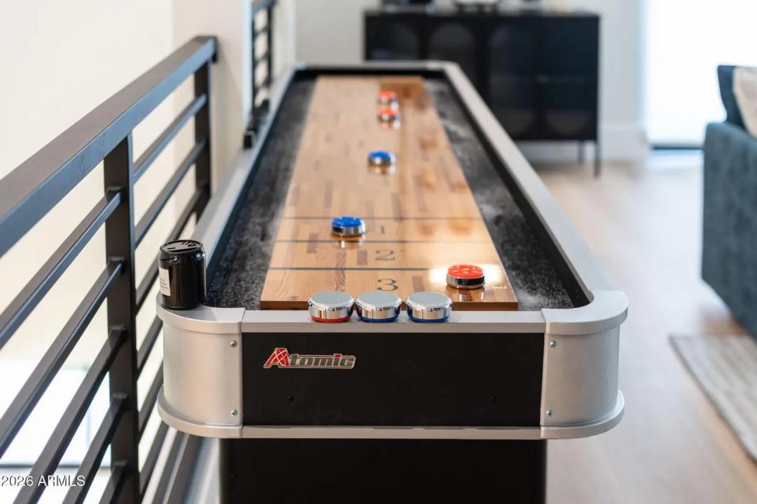 Real Estate Picture 33