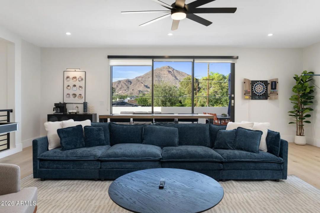 Real Estate Picture 35