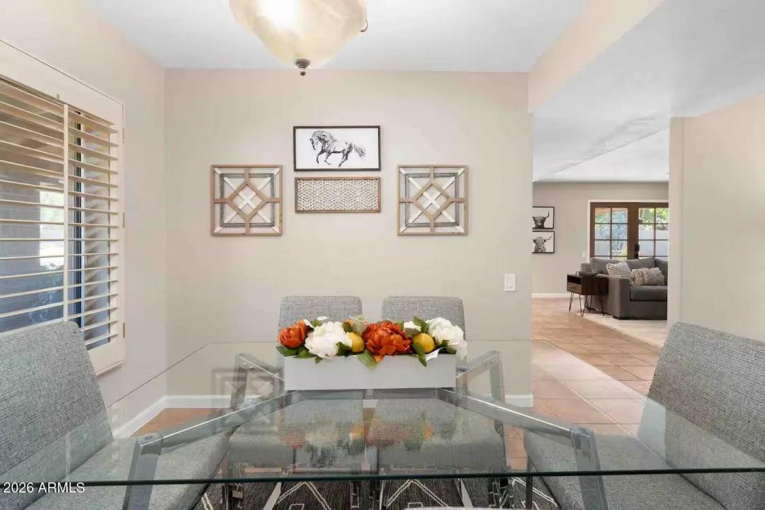 Real Estate Picture 10