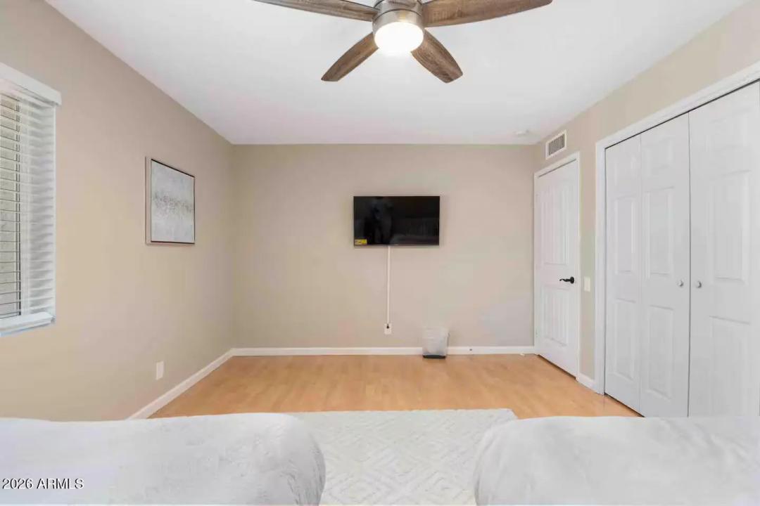 Real Estate Picture 15