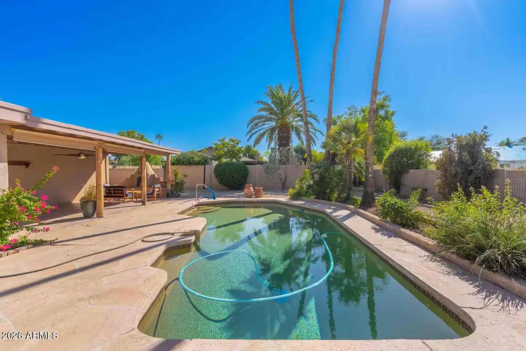Real Estate Picture 21