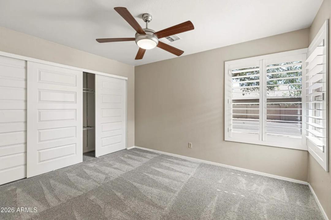 Real Estate Picture 22