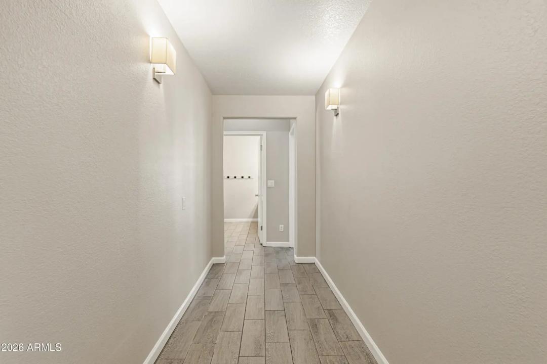 Real Estate Picture 23