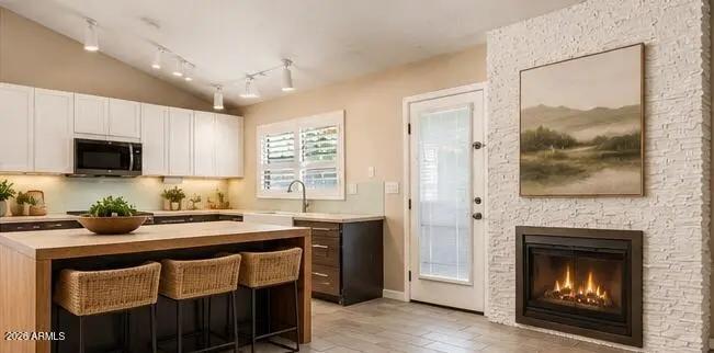 Real Estate Picture 42