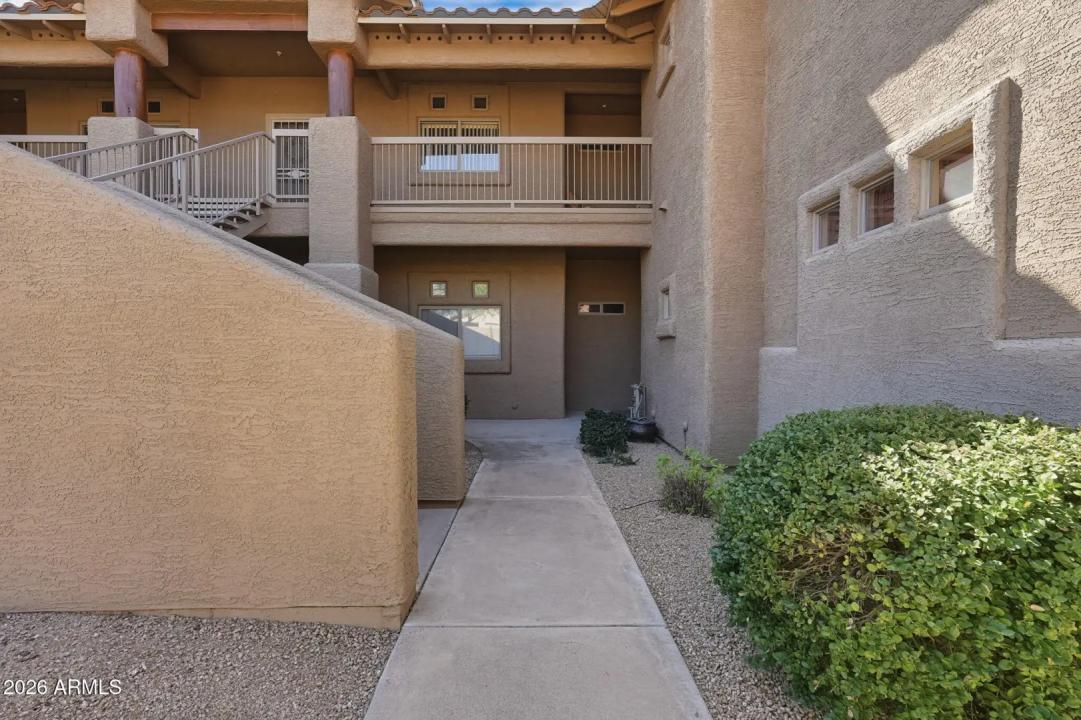 Real Estate Picture 9