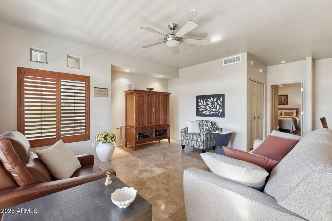 Real Estate Picture 19