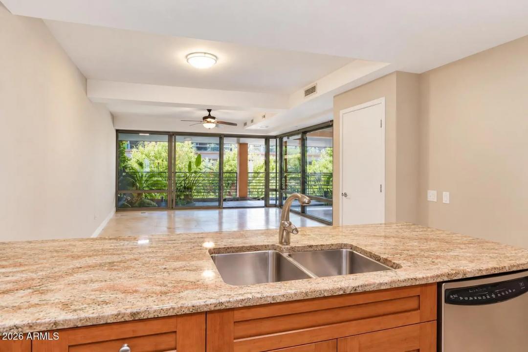 Real Estate Picture 5