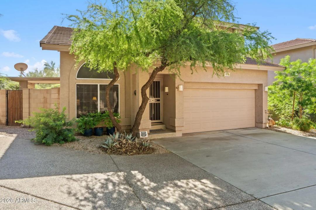 Real Estate Picture 2