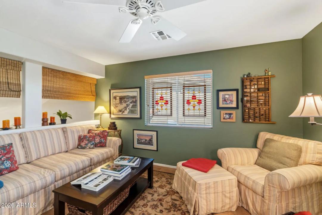 Real Estate Picture 19