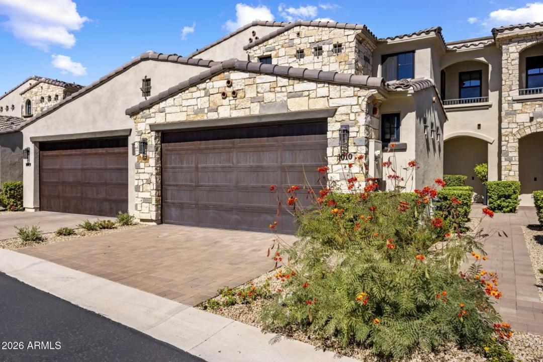 Real Estate Picture 1