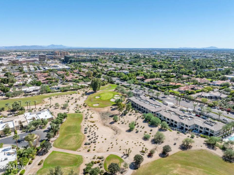 Real Estate Picture 32