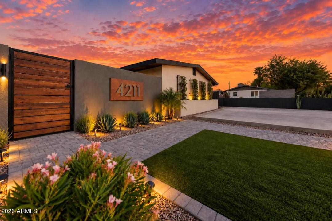 Real Estate Picture 1