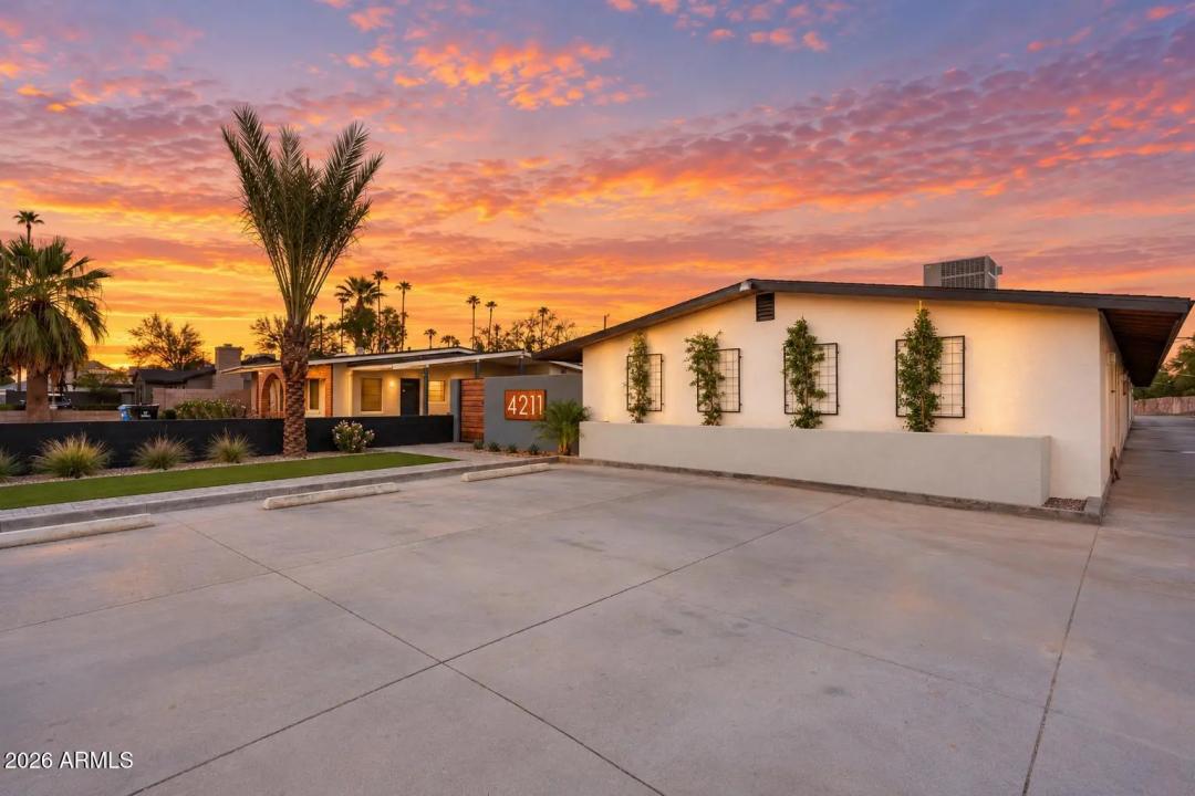 Real Estate Picture 20