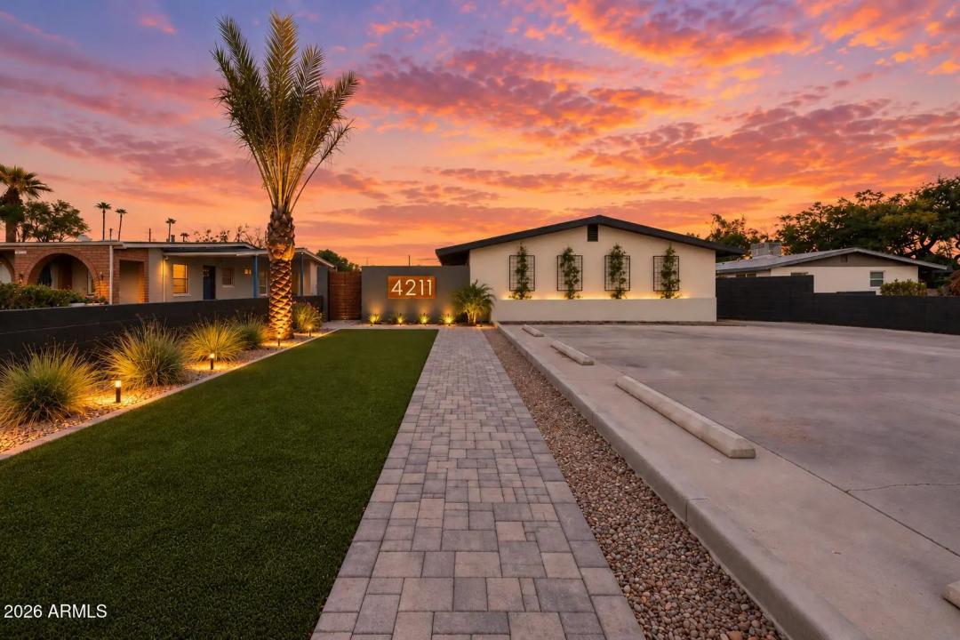 Real Estate Picture 19