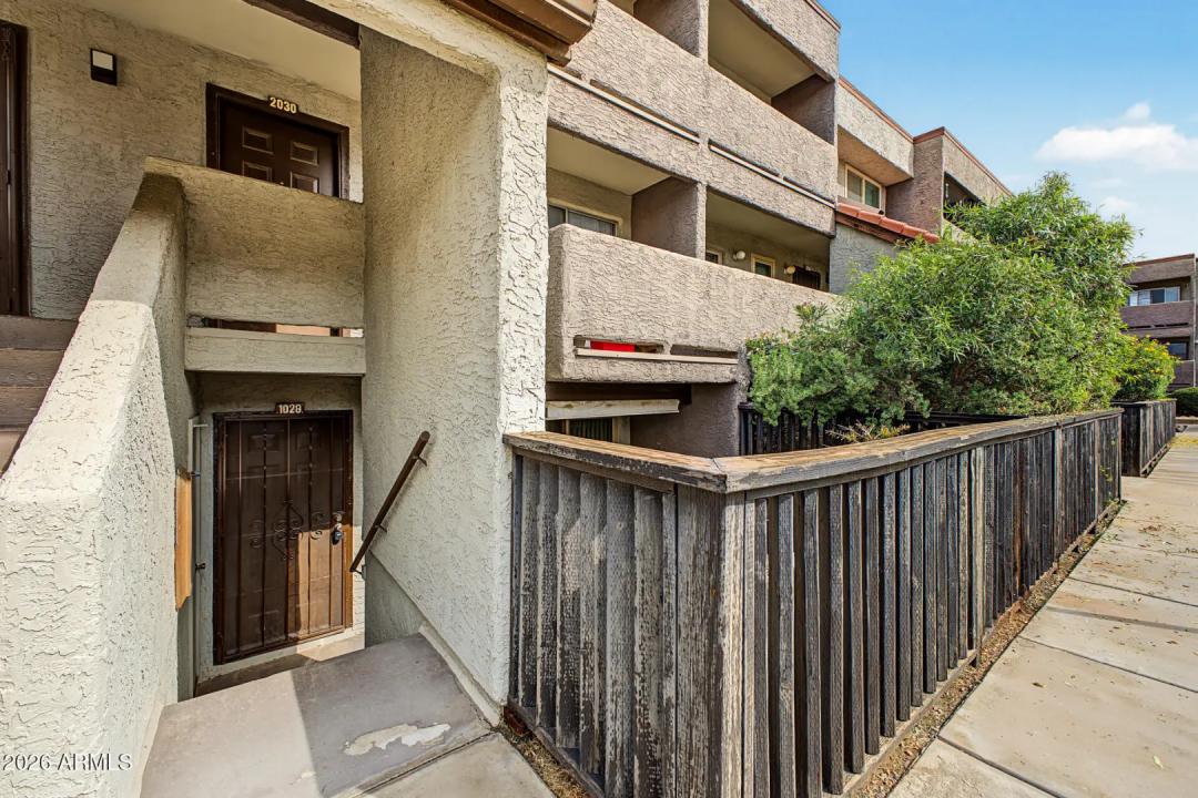 Real Estate Picture 2