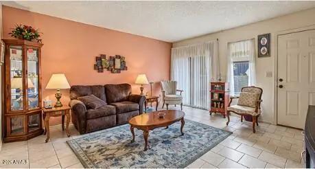 Real Estate Picture 3