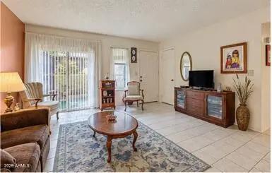Real Estate Picture 4
