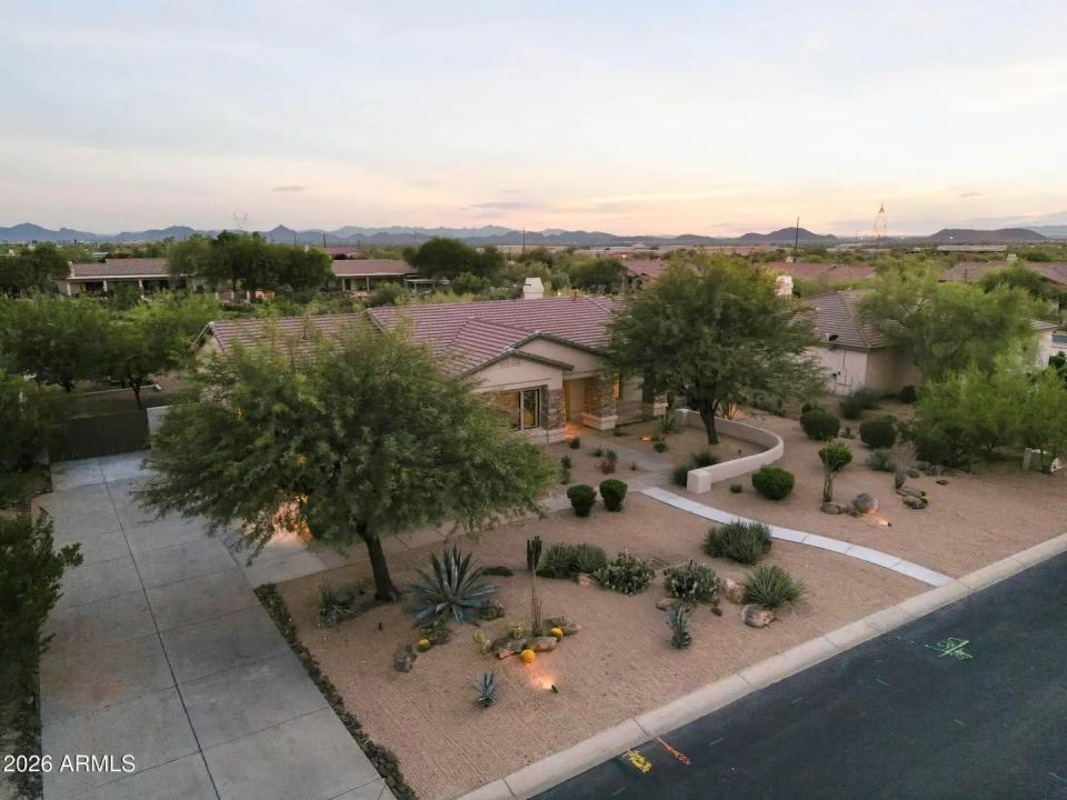 Real Estate Picture 54