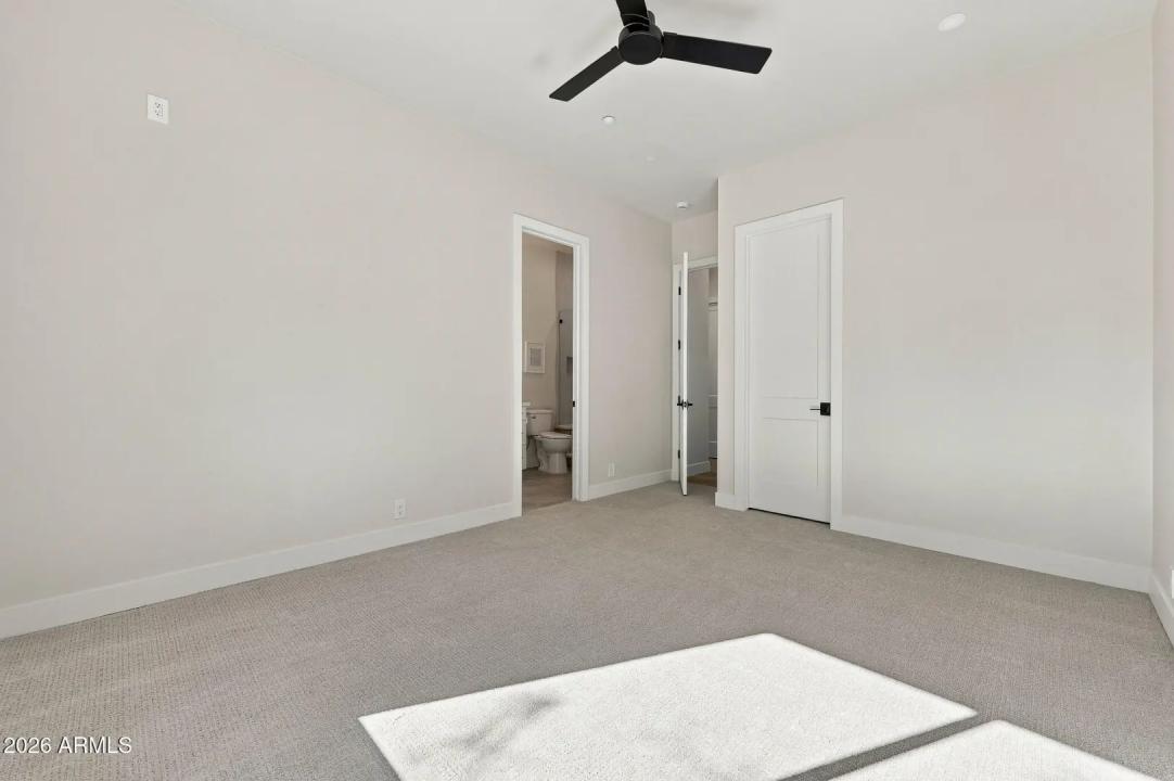 Real Estate Picture 36