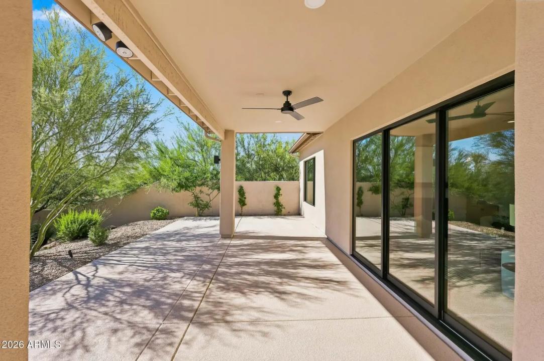 Real Estate Picture 43