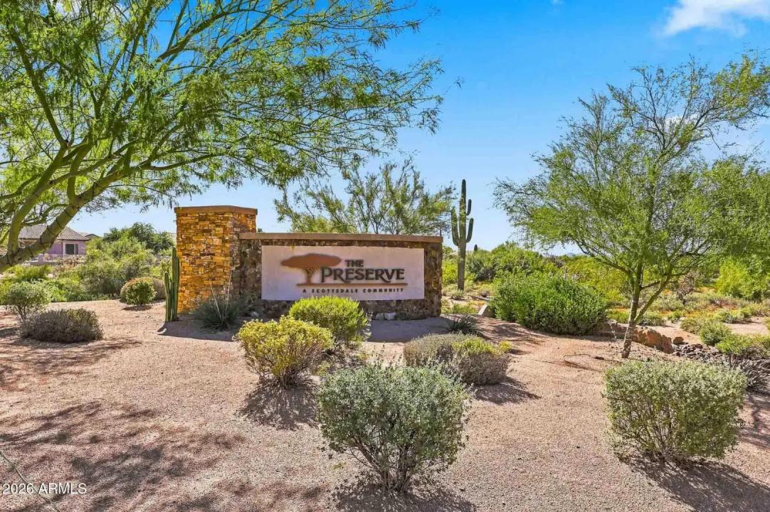 Real Estate Picture 52