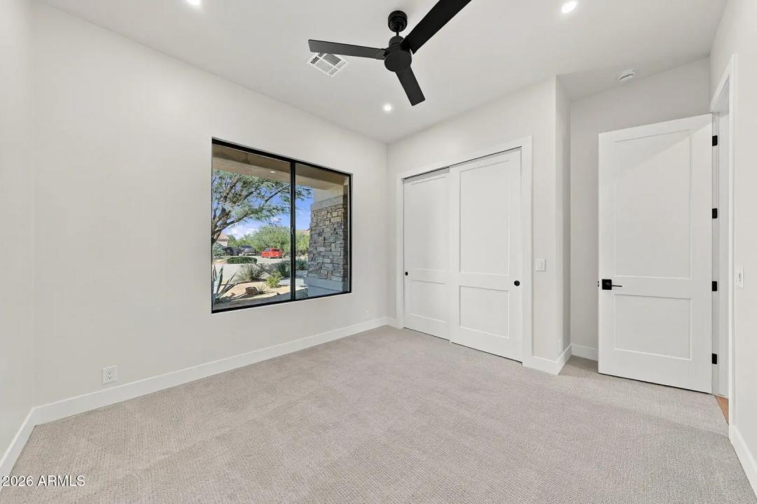 Real Estate Picture 31