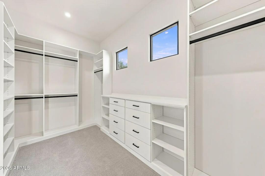 Real Estate Picture 29