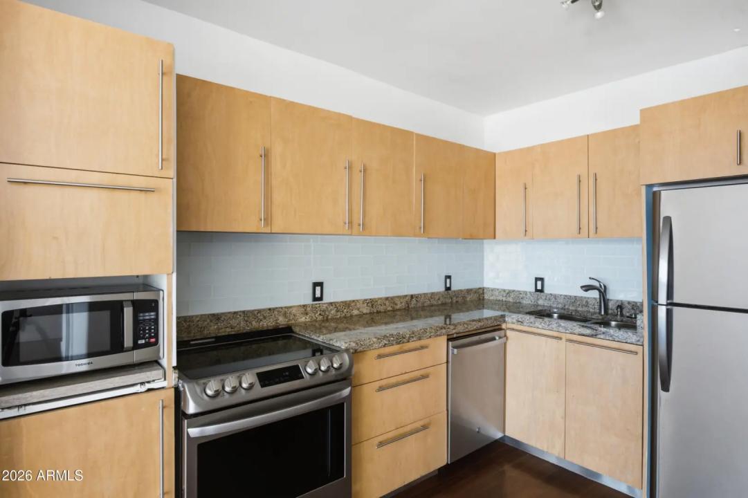 Real Estate Picture 2