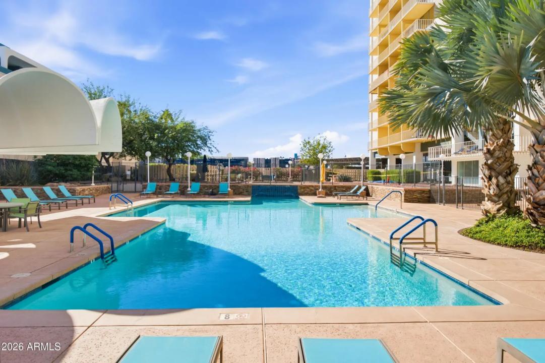 Real Estate Picture 22