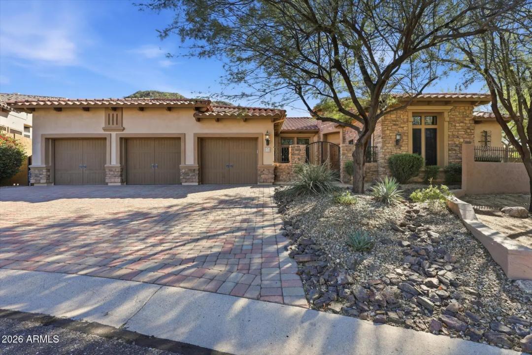 Real Estate Picture 1