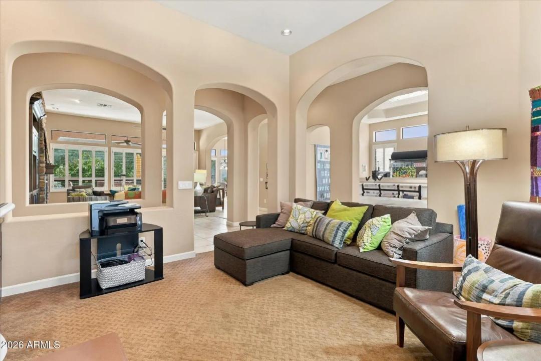 Real Estate Picture 26
