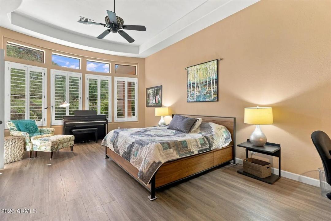 Real Estate Picture 29