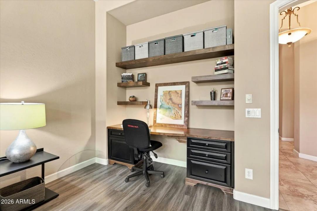 Real Estate Picture 33