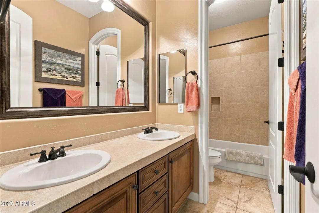 Real Estate Picture 44