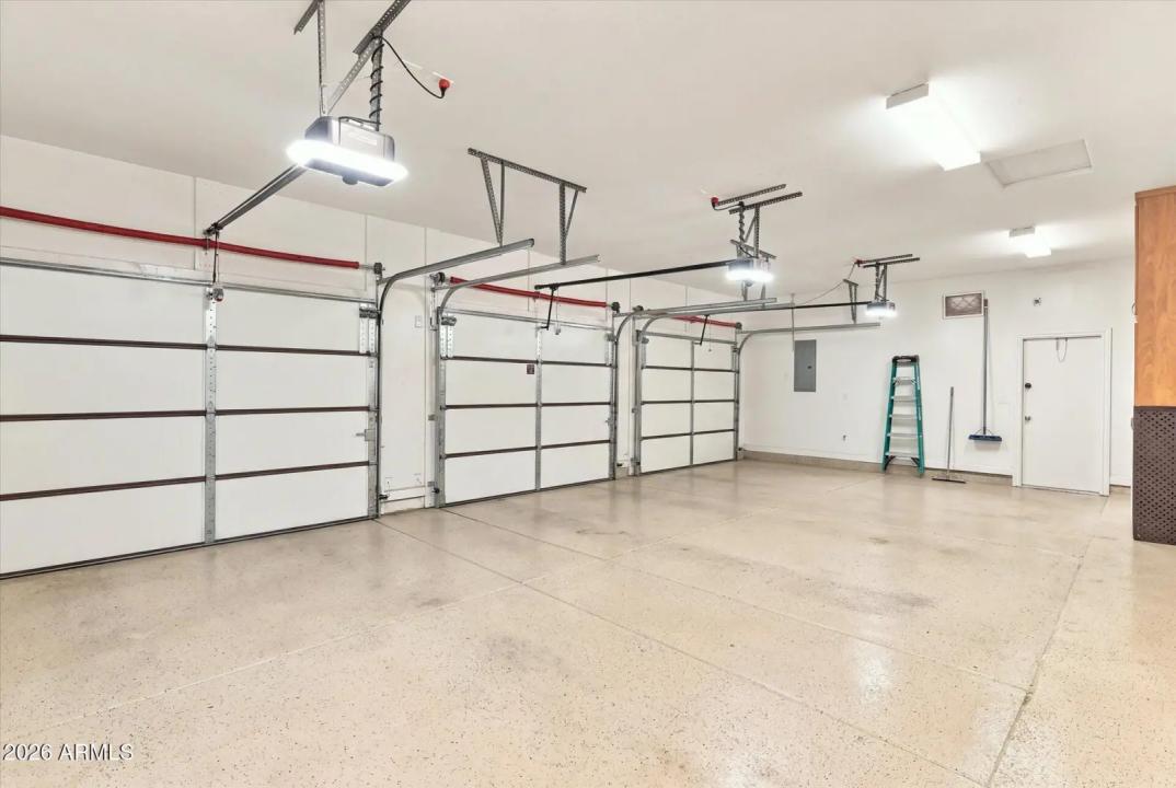 Real Estate Picture 46