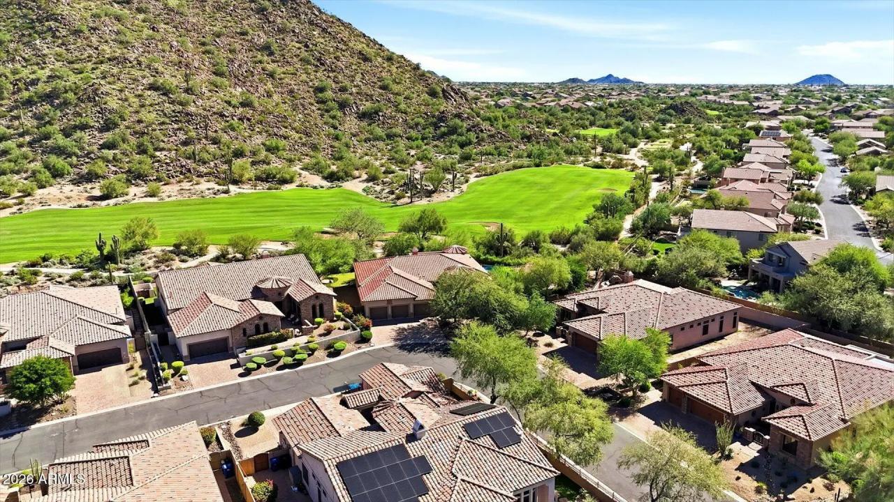 Real Estate Picture 60