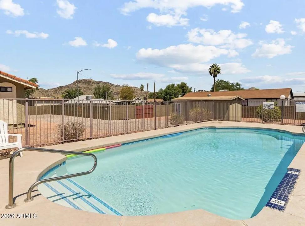 Real Estate Picture 17