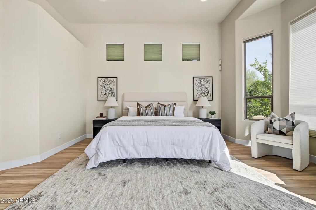 Real Estate Picture 15