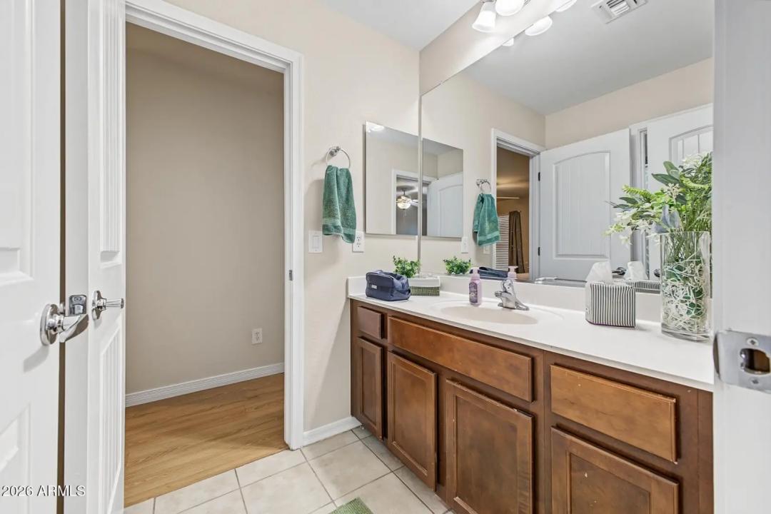 Real Estate Picture 29
