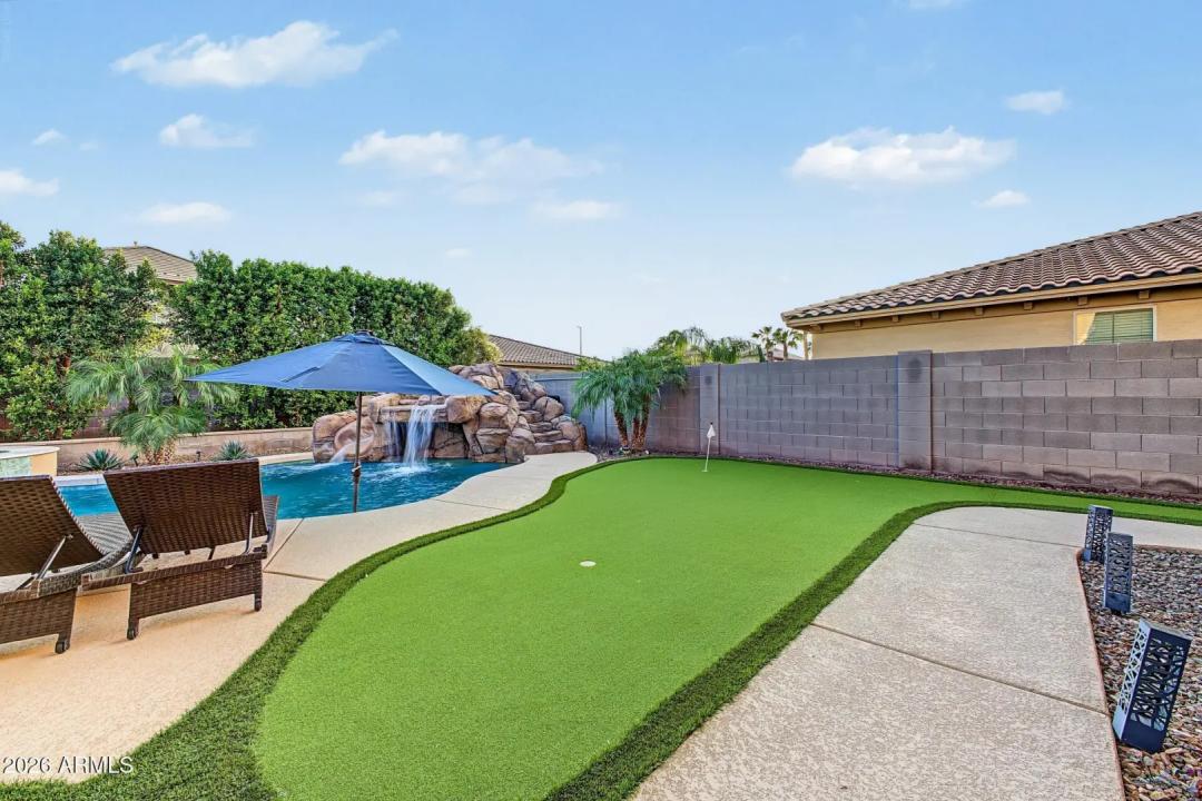 Real Estate Picture 49