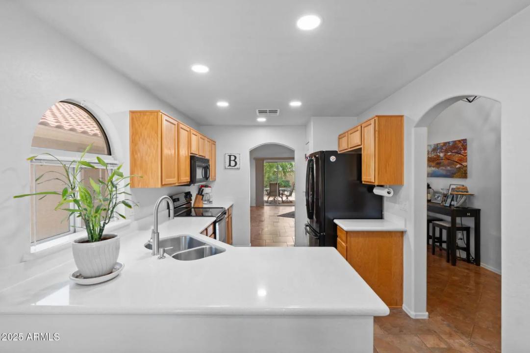 Real Estate Picture 1
