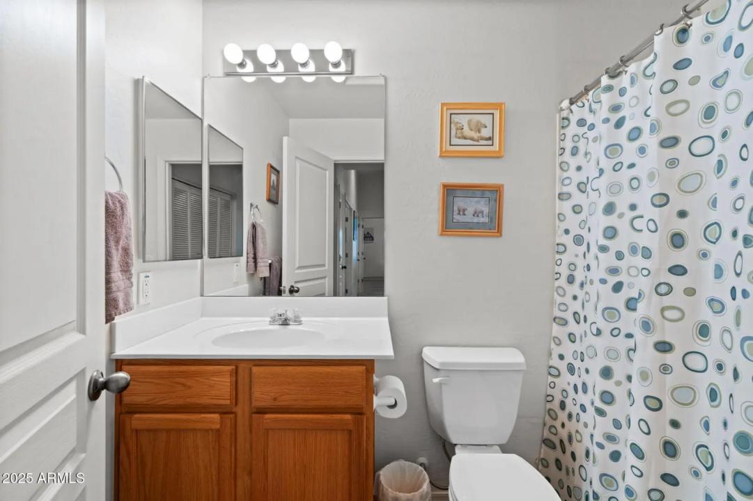 Real Estate Picture 21