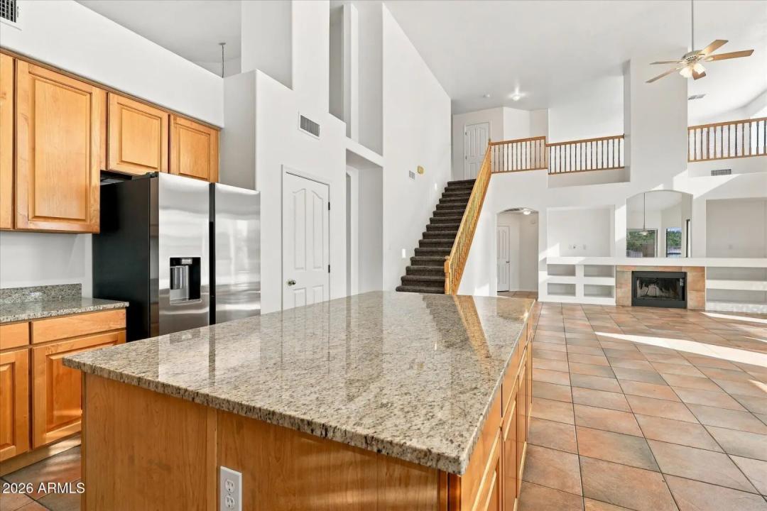 Real Estate Picture 13